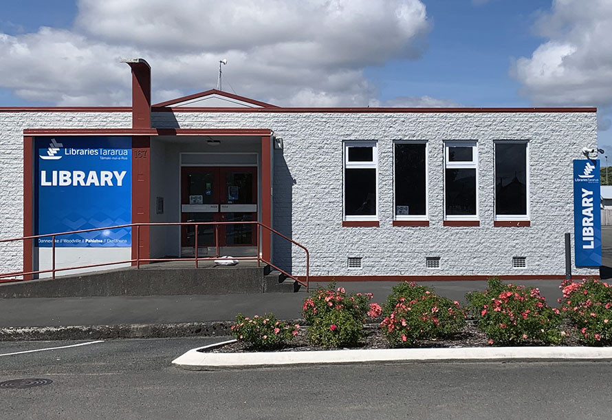 Pahiatua Library